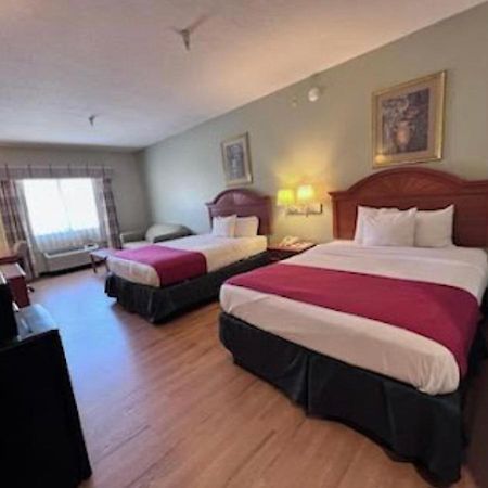 Americas Best Value Inn Wiggins 外观 照片