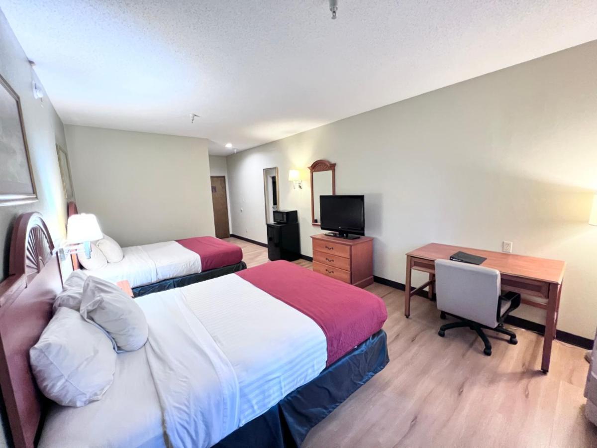 Americas Best Value Inn Wiggins 外观 照片