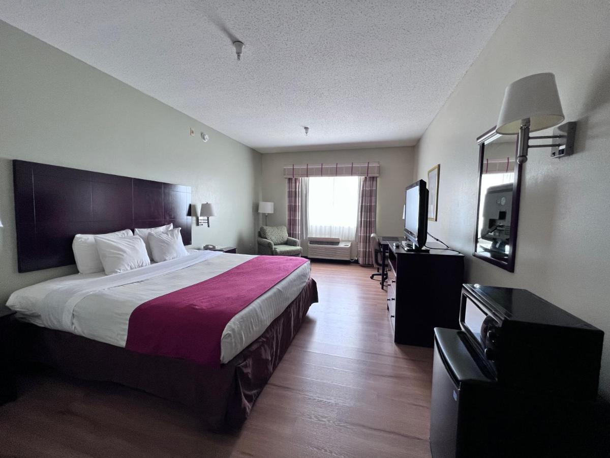Americas Best Value Inn Wiggins 外观 照片